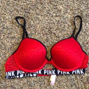 Victoria secret PINK wear everywhere push up